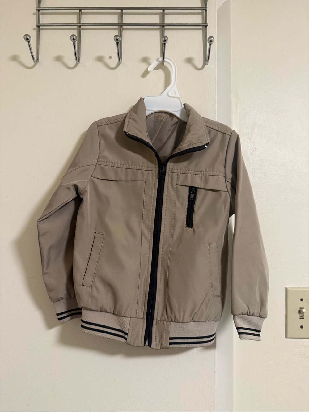 Bundle of 2 Boys Lightweight Jackets - Tan & Brown - Size 5T